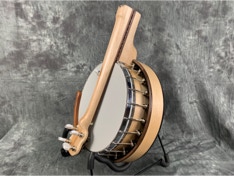 Sloan Banjos Jo2Go folding neck banjo