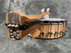 Sloan Banjos Jo2Go folding neck banjo